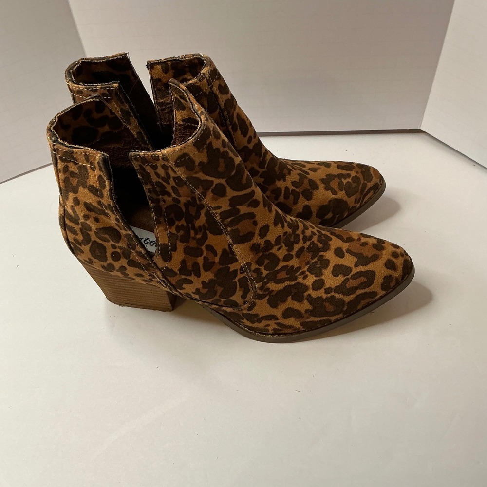 Leopard Print Ankle Boots Women's Pointed Toe Block Heel Cutout Booties - Picture 3 of 5
